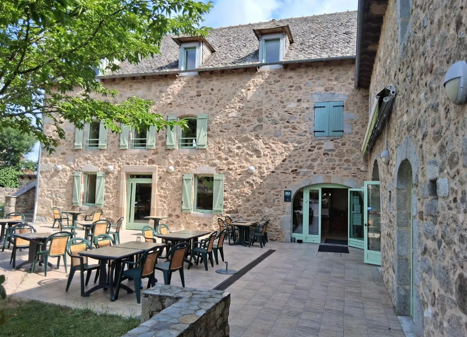Logis Hotel L'Instant Mont Le Viaur Saint-André-de-Najac